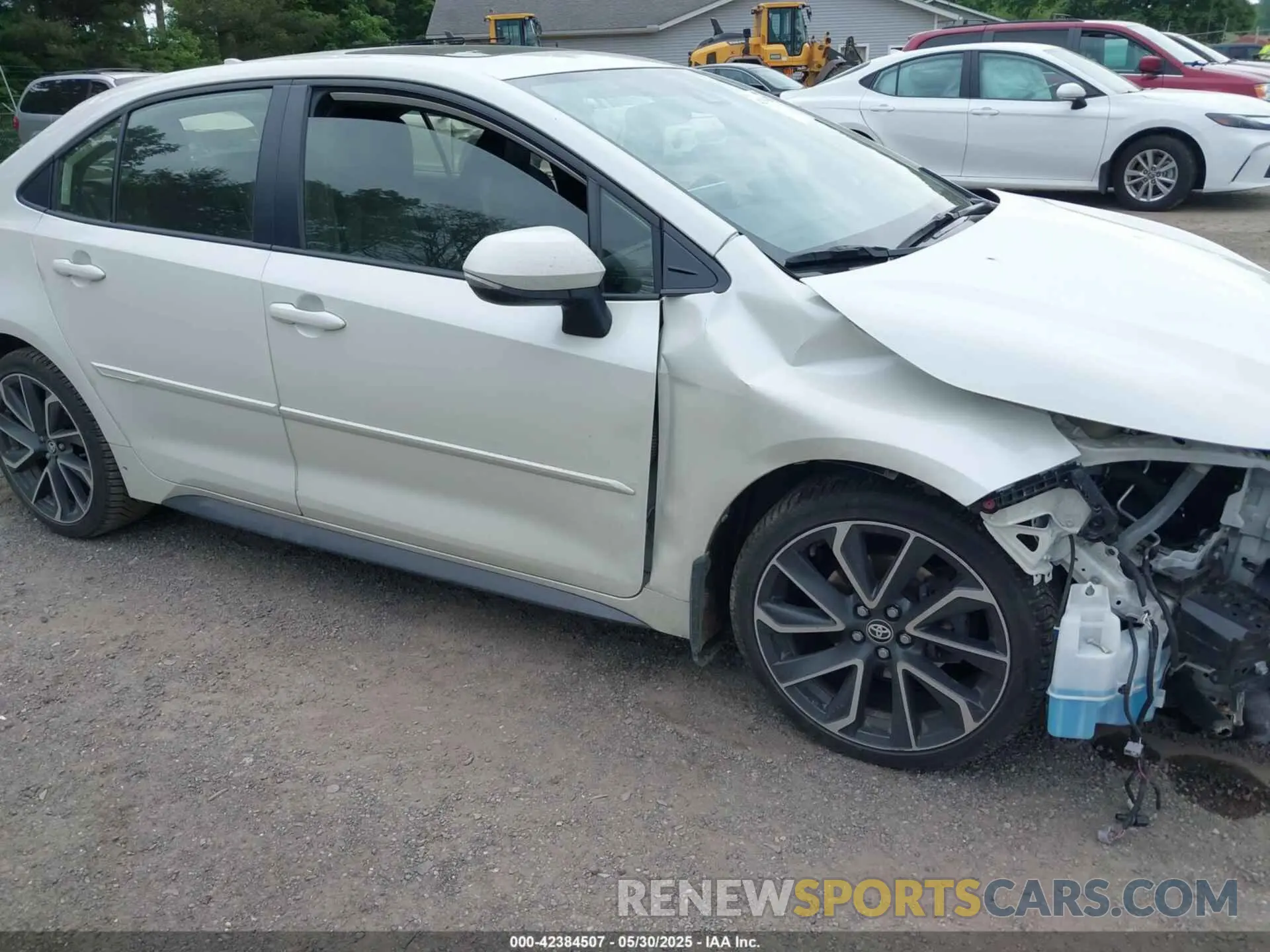 17 Photograph of a damaged car JTDT4RCE3LJ011019 TOYOTA COROLLA 2020