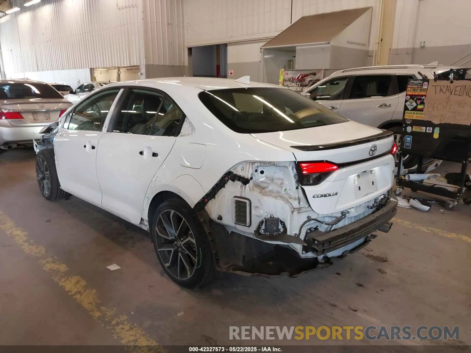 6 Photograph of a damaged car JTDT4RCE3LJ052721 TOYOTA COROLLA 2020