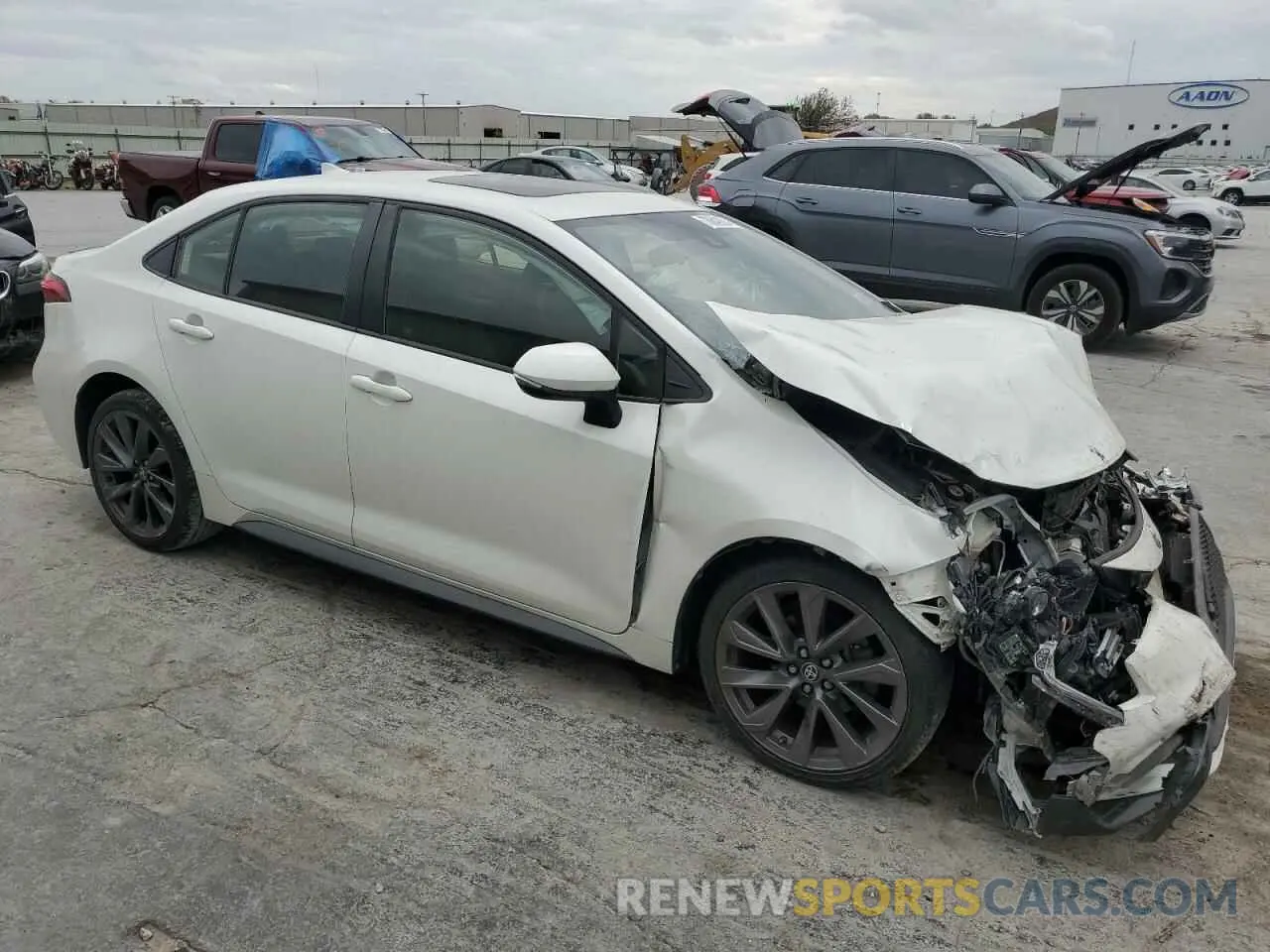 4 Photograph of a damaged car JTDT4RCE6LJ011242 TOYOTA COROLLA 2020