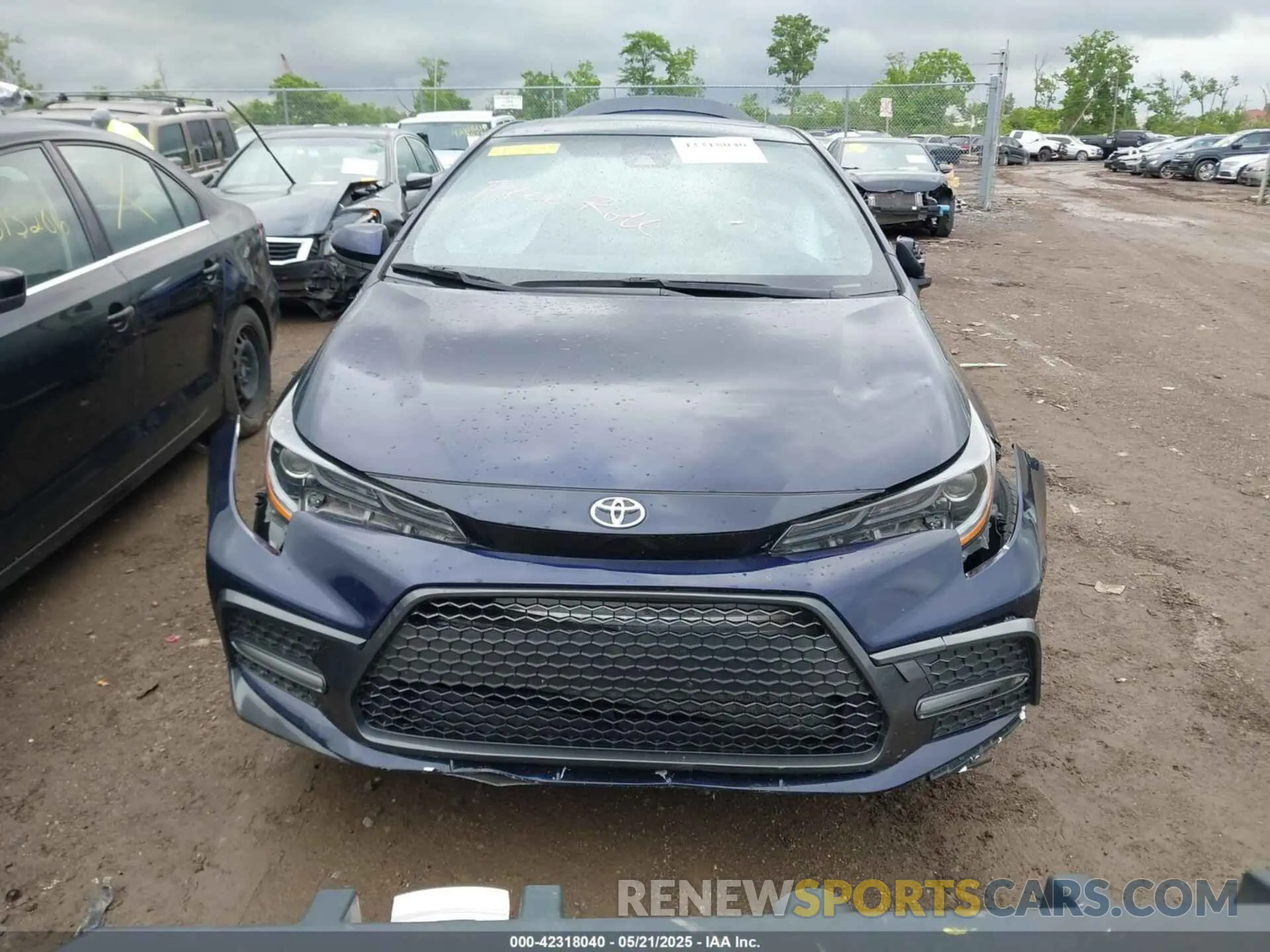 12 Photograph of a damaged car JTDT4RCE6LJ024685 TOYOTA COROLLA 2020