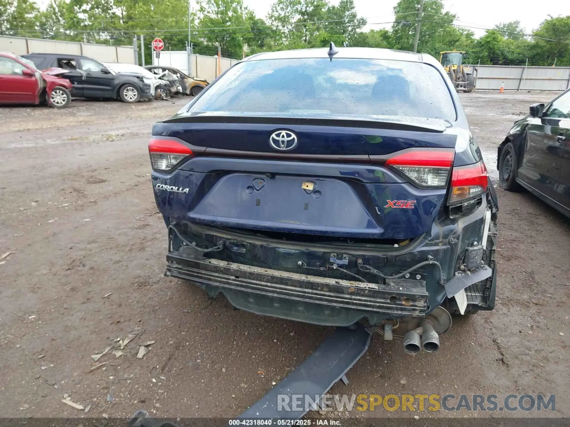 16 Photograph of a damaged car JTDT4RCE6LJ024685 TOYOTA COROLLA 2020