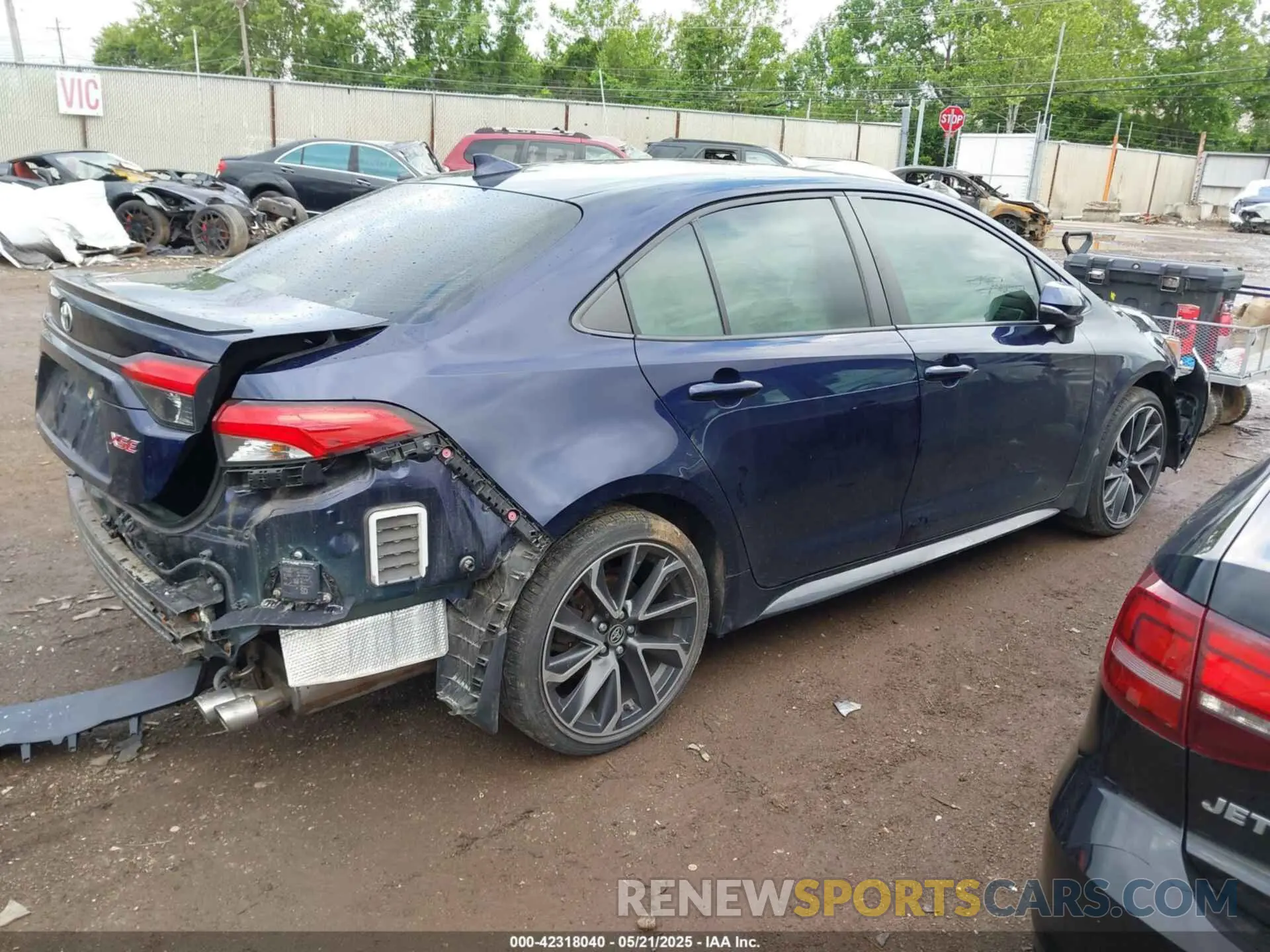 4 Photograph of a damaged car JTDT4RCE6LJ024685 TOYOTA COROLLA 2020