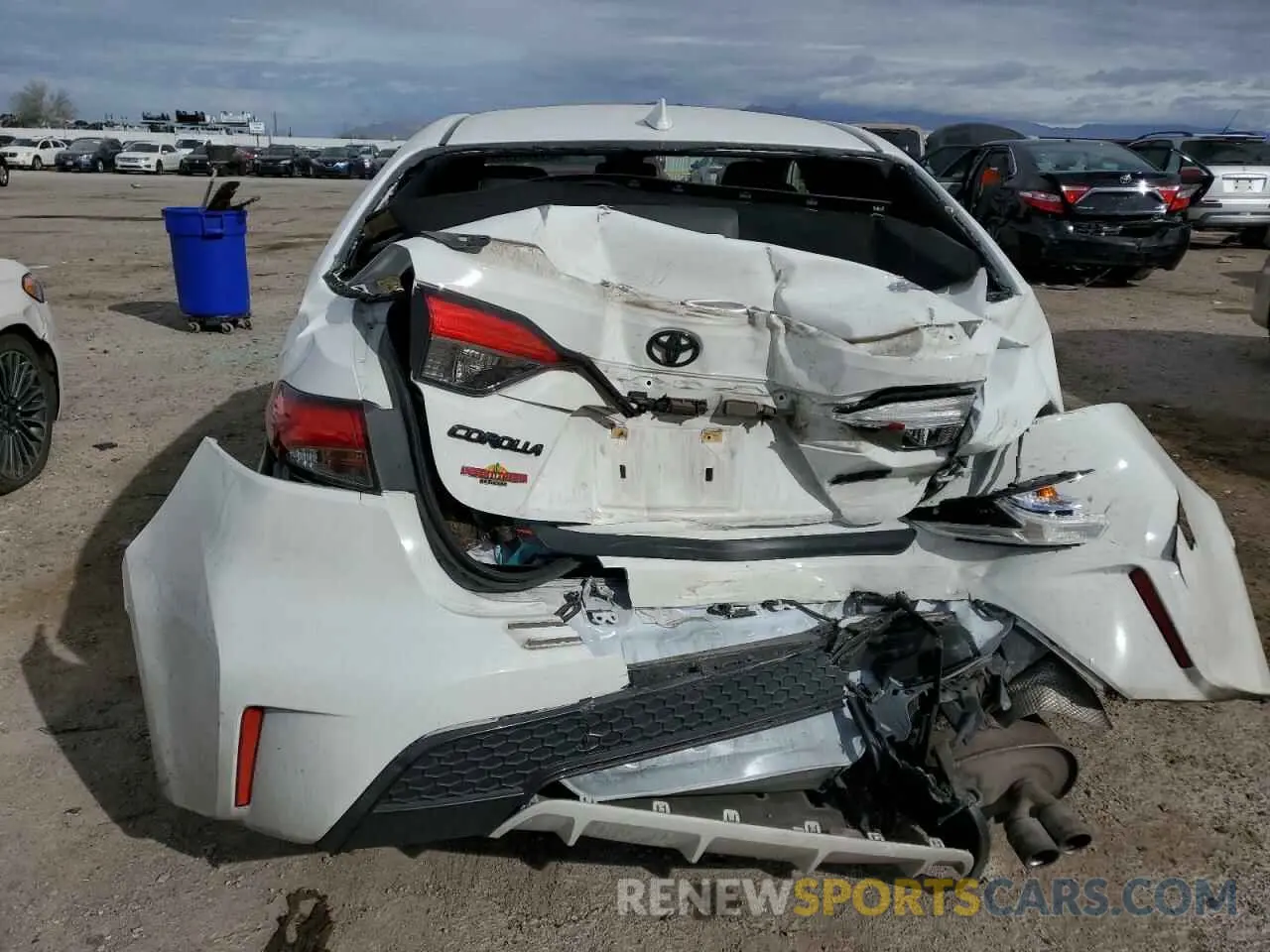 6 Photograph of a damaged car JTDT4RCE7LJ033587 TOYOTA COROLLA 2020