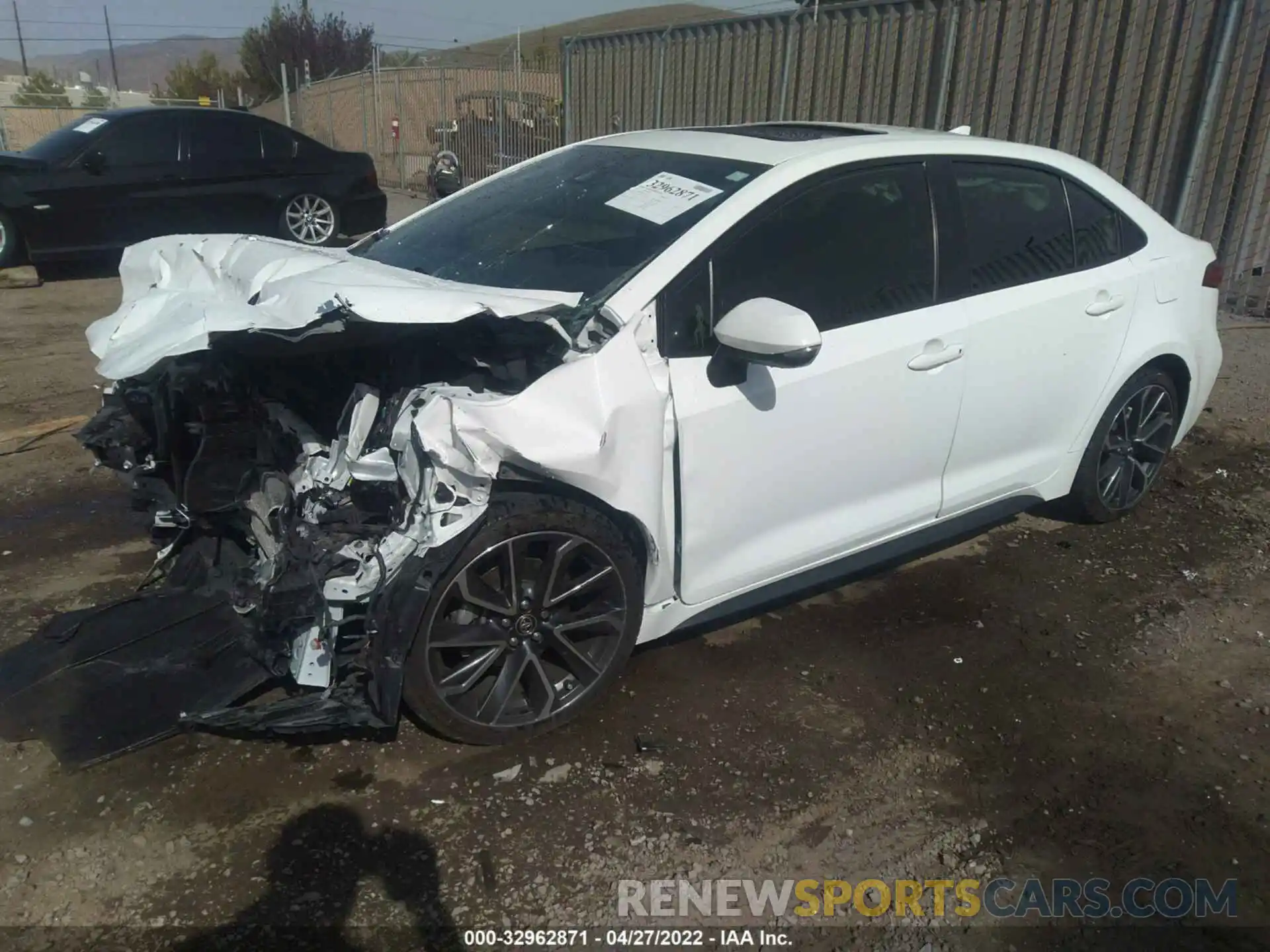 2 Photograph of a damaged car JTDT4RCE8LJ015549 TOYOTA COROLLA 2020