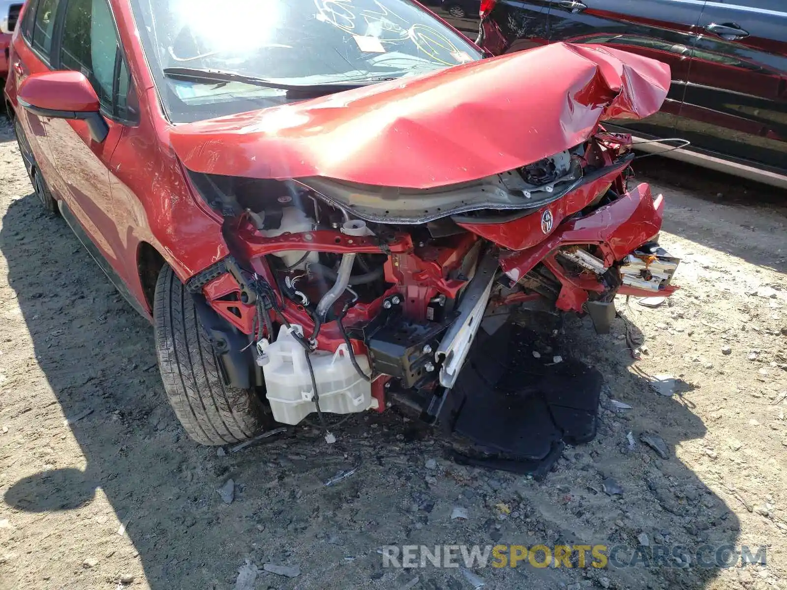 9 Photograph of a damaged car JTDT4RCE8LJ033534 TOYOTA COROLLA 2020