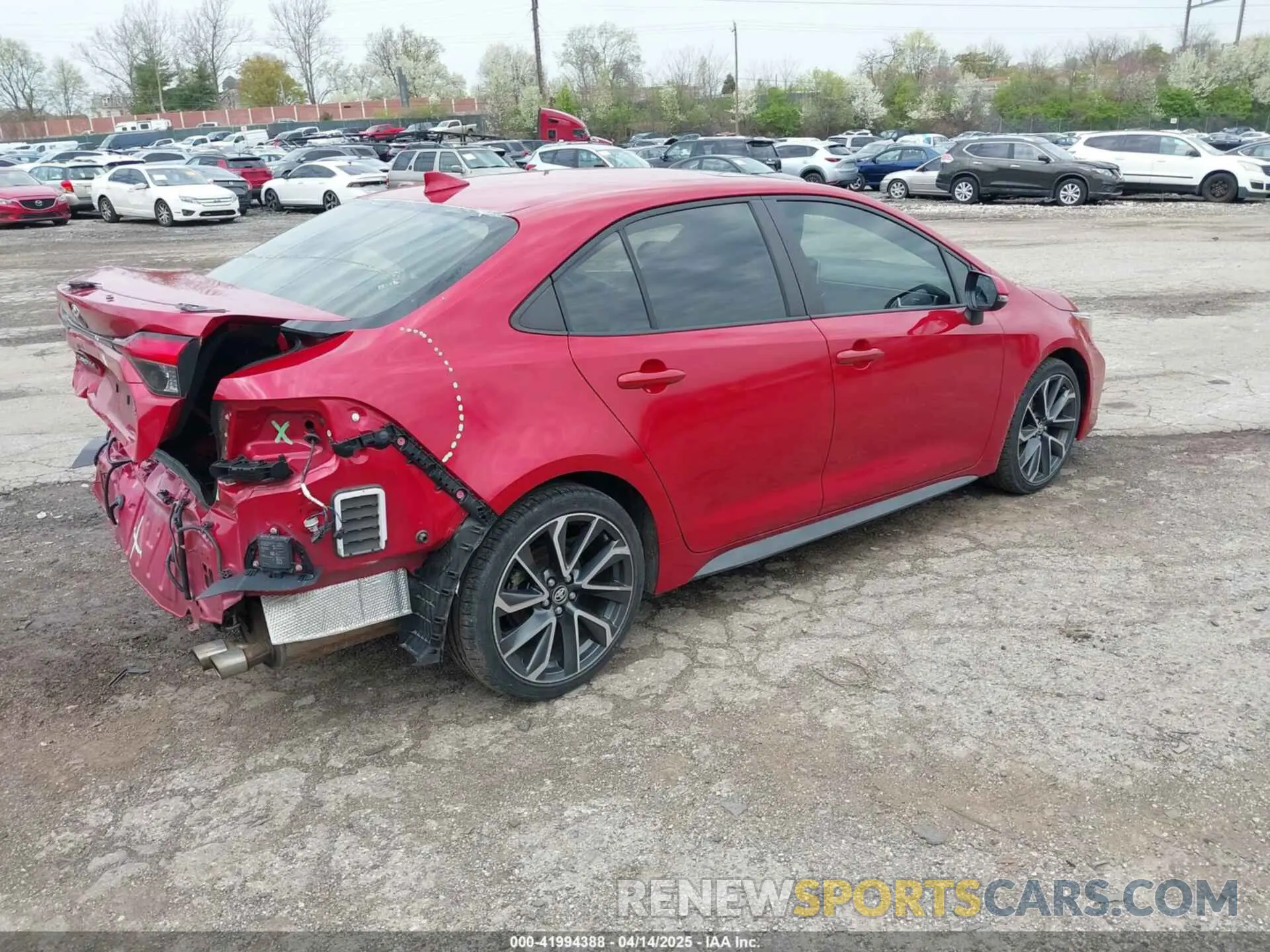 4 Photograph of a damaged car JTDT4RCE9LJ036653 TOYOTA COROLLA 2020