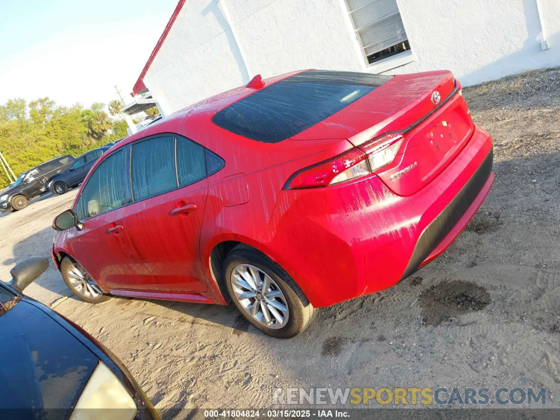 14 Photograph of a damaged car JTDVPRAE0LJ116538 TOYOTA COROLLA 2020