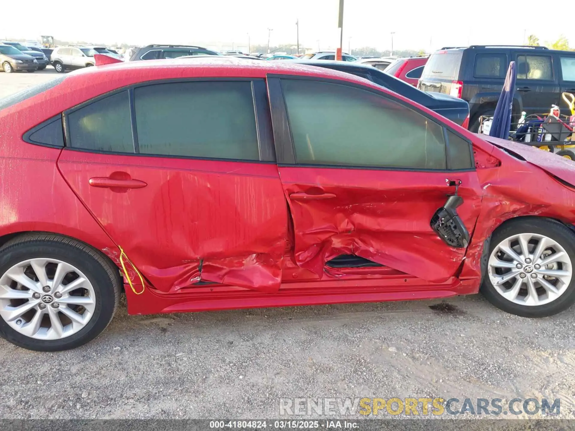 6 Photograph of a damaged car JTDVPRAE0LJ116538 TOYOTA COROLLA 2020