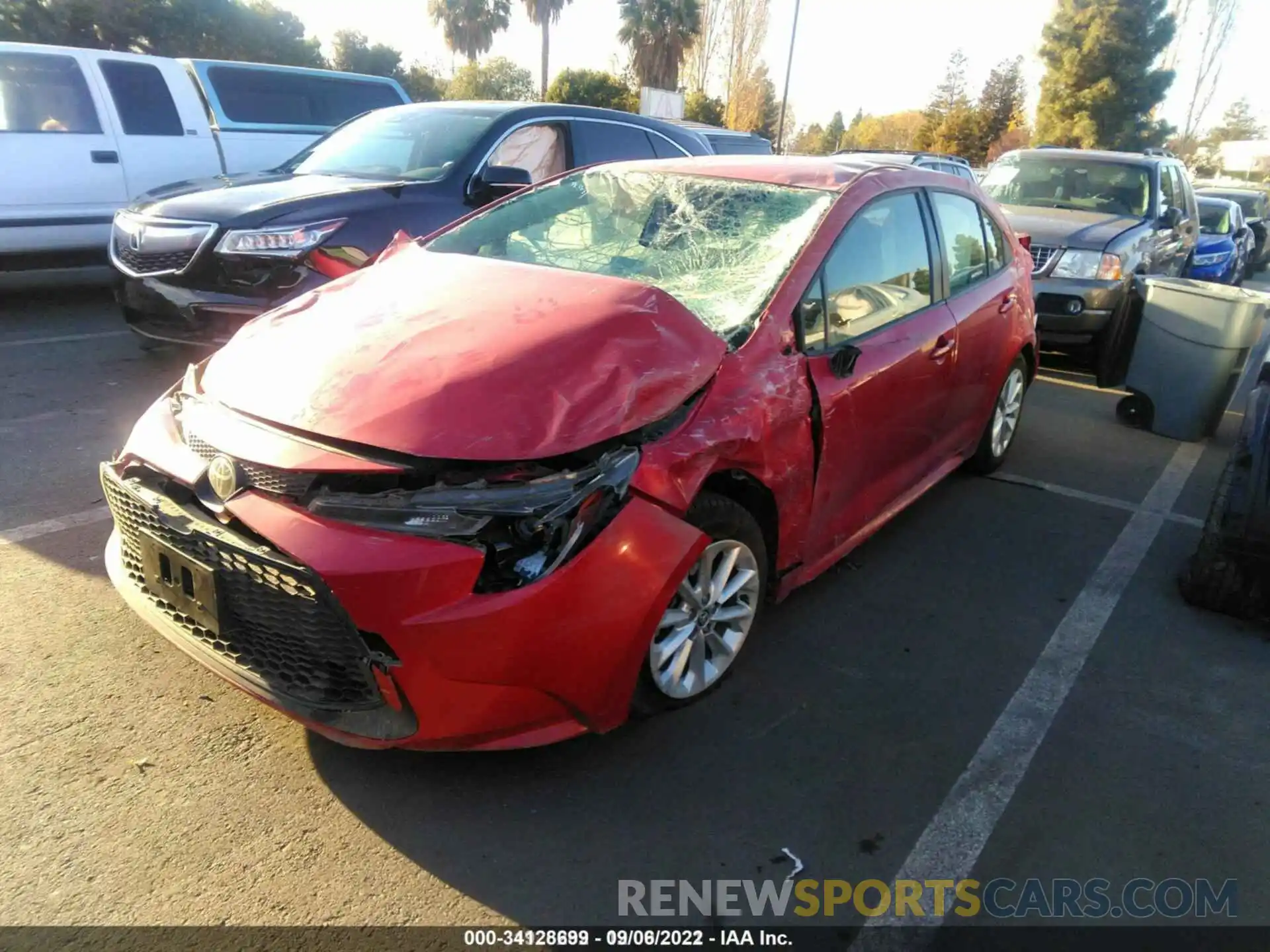 2 Photograph of a damaged car JTDVPRAE7LJ105701 TOYOTA COROLLA 2020