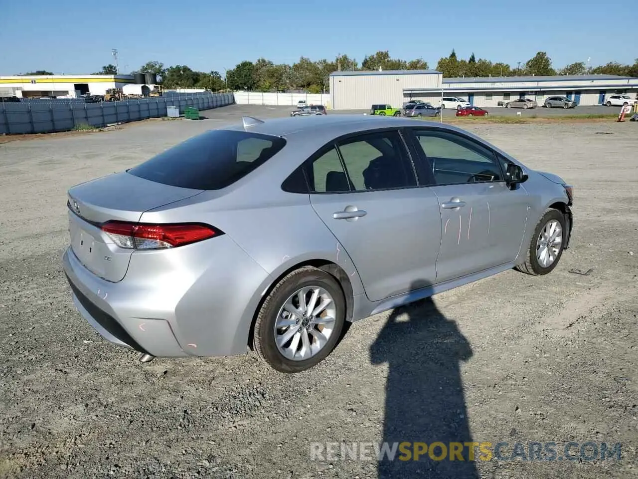 3 Photograph of a damaged car JTDVPRAE8LJ094563 TOYOTA COROLLA 2020