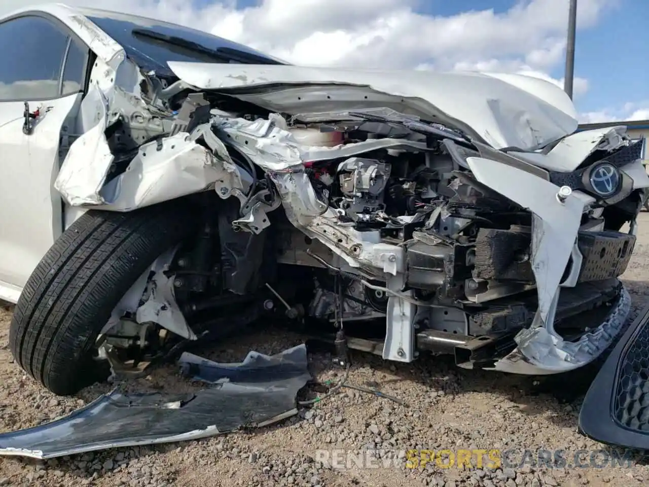 9 Photograph of a damaged car JTDVPRAEXLJ079160 TOYOTA COROLLA 2020