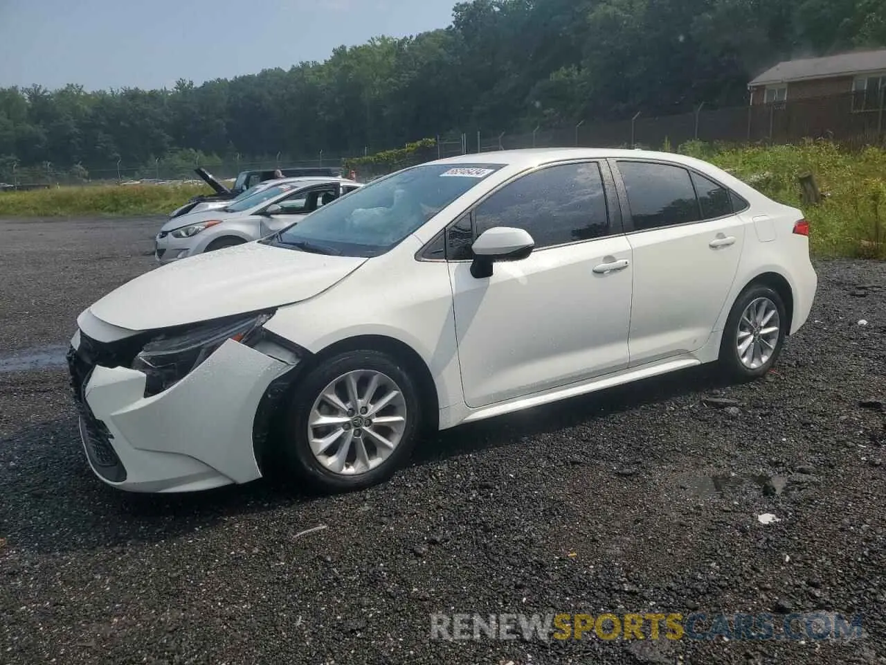 1 Photograph of a damaged car JTDVPRAEXLJ097660 TOYOTA COROLLA 2020