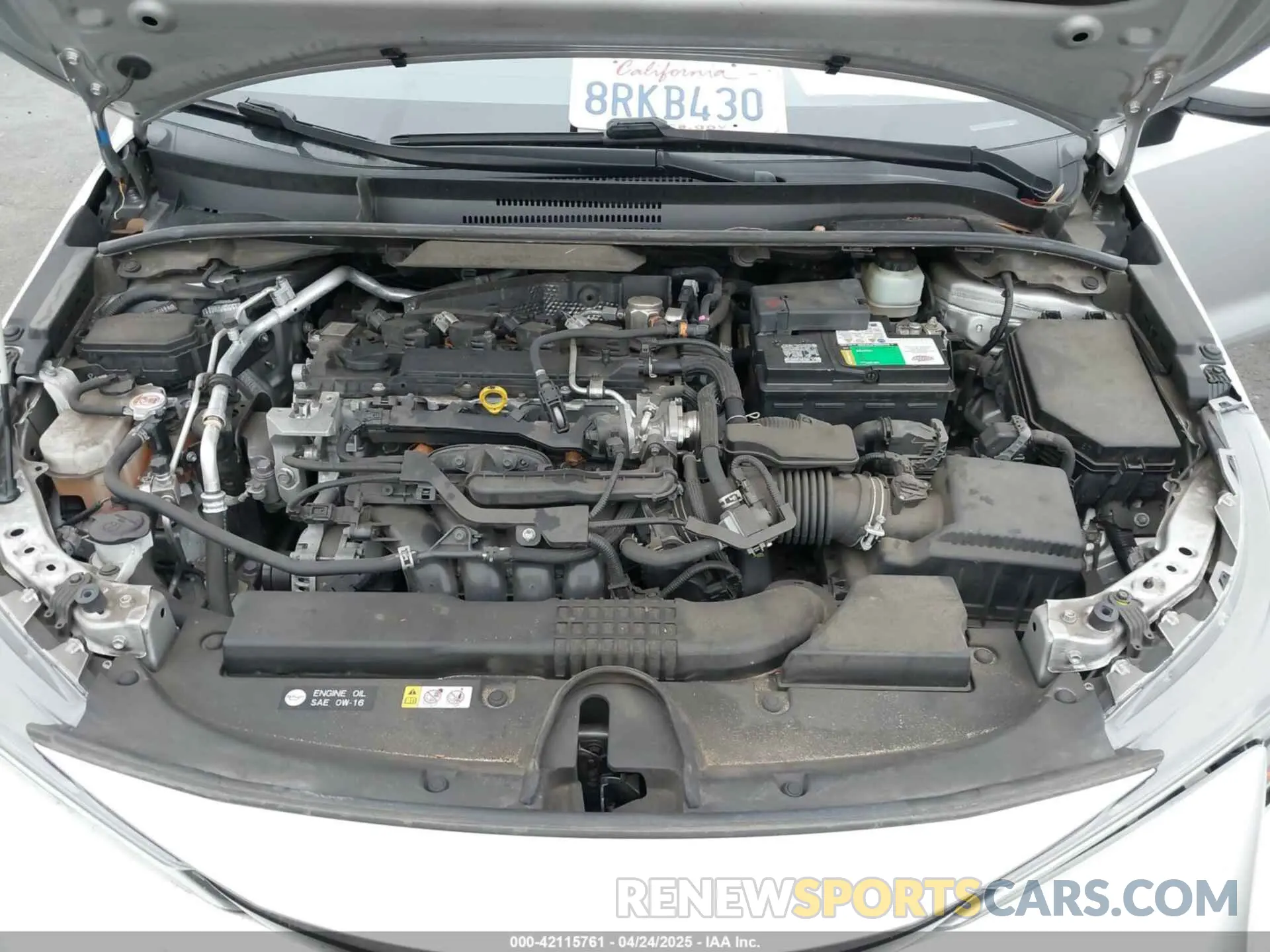 10 Photograph of a damaged car JTNA4RBE1L3081627 TOYOTA COROLLA 2020