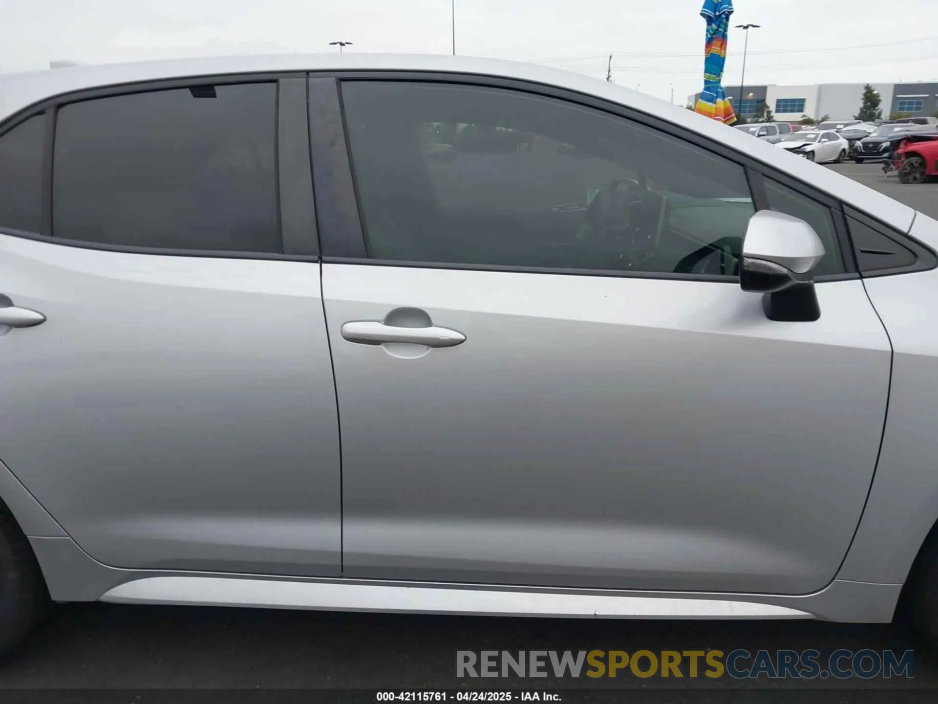 13 Photograph of a damaged car JTNA4RBE1L3081627 TOYOTA COROLLA 2020
