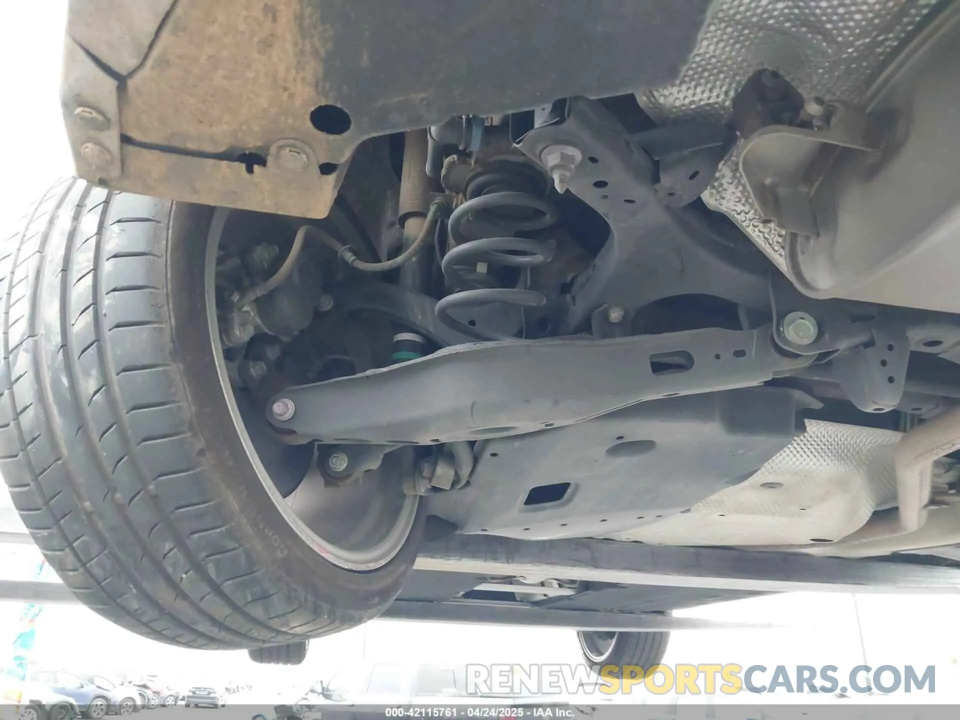 17 Photograph of a damaged car JTNA4RBE1L3081627 TOYOTA COROLLA 2020