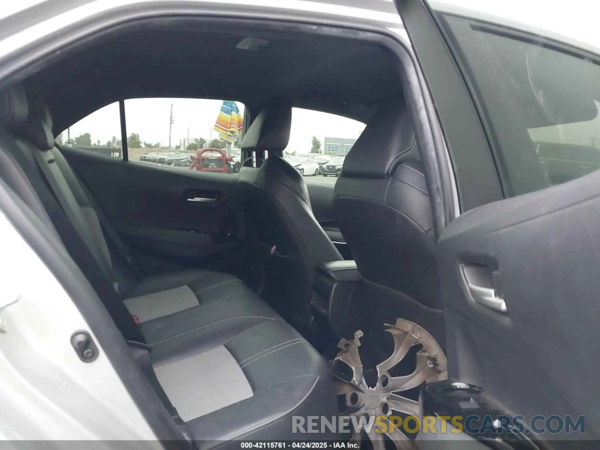 8 Photograph of a damaged car JTNA4RBE1L3081627 TOYOTA COROLLA 2020