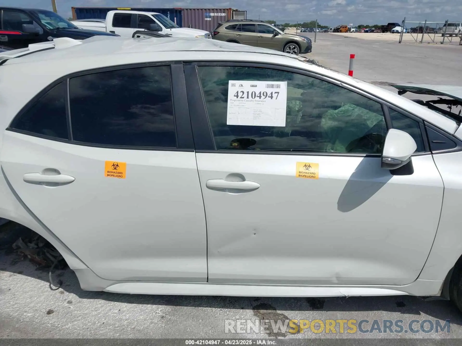 12 Photograph of a damaged car JTNA4RBE2L3086075 TOYOTA COROLLA 2020