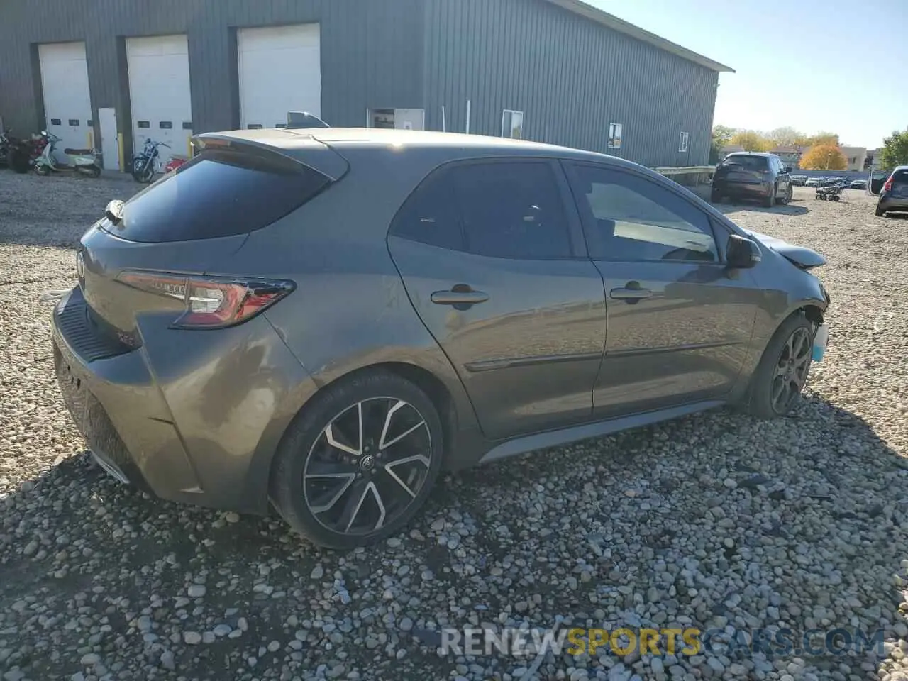 3 Photograph of a damaged car JTNA4RBE5L3092629 TOYOTA COROLLA 2020