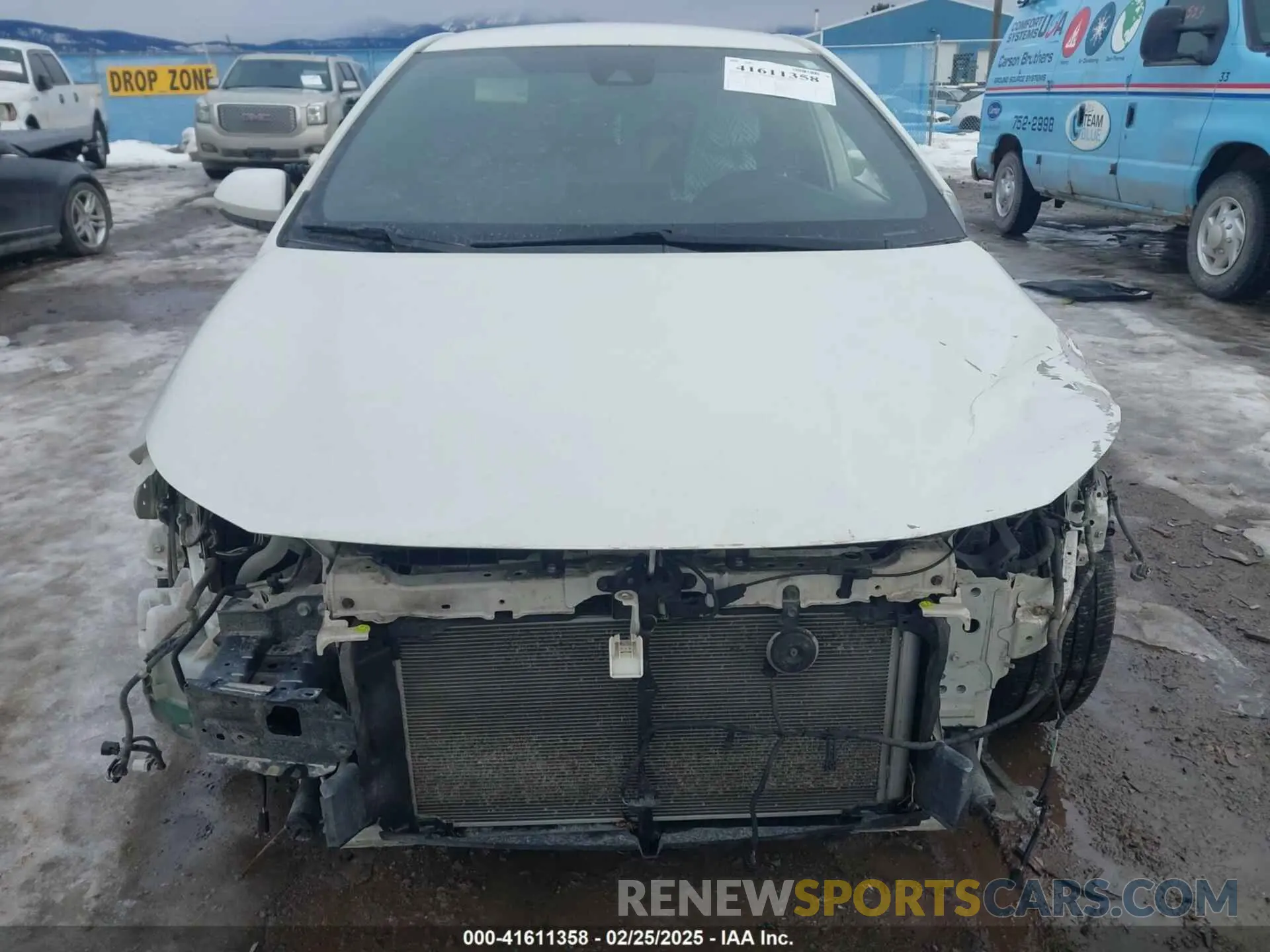 13 Photograph of a damaged car JTNA4RBE9L3075560 TOYOTA COROLLA 2020