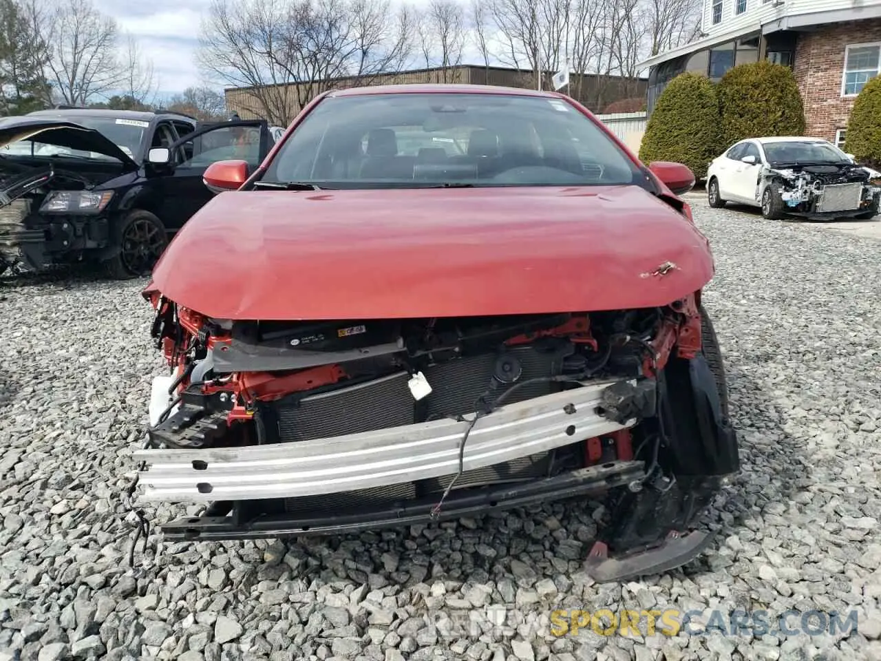 5 Photograph of a damaged car JTNB4RBE4L3074806 TOYOTA COROLLA 2020