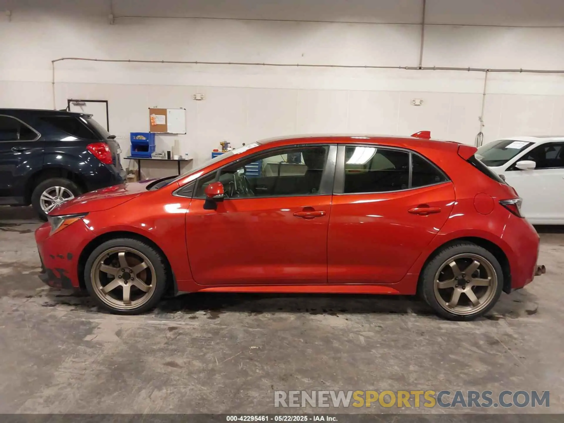 15 Photograph of a damaged car JTNB4RBE5L3079173 TOYOTA COROLLA 2020