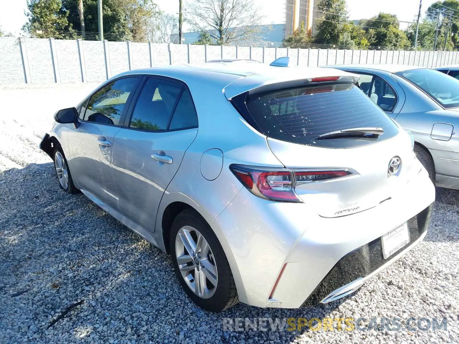 3 Photograph of a damaged car JTNB4RBE6L3100077 TOYOTA COROLLA 2020