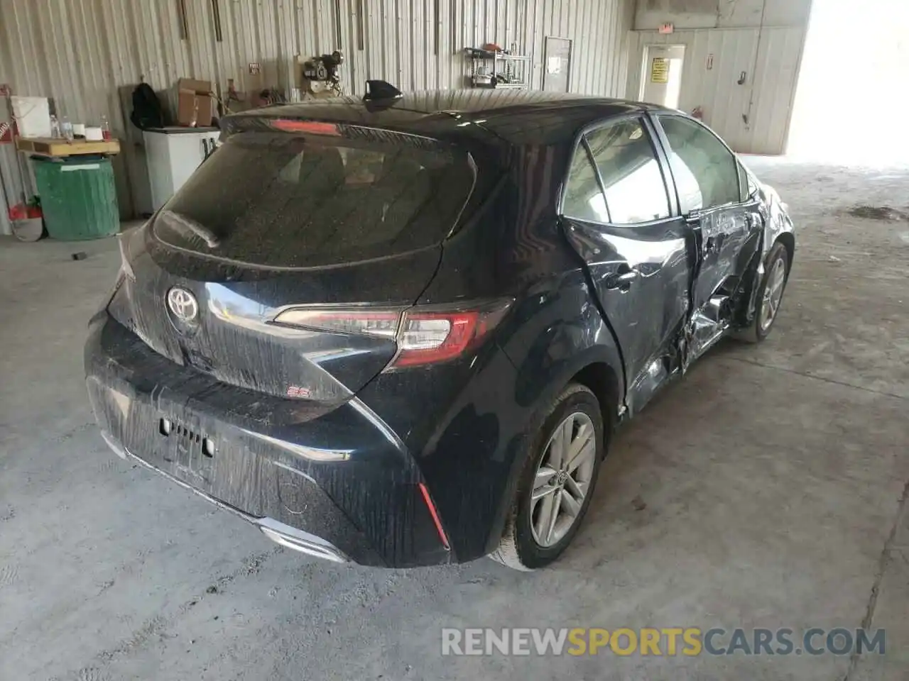 4 Photograph of a damaged car JTNB4RBE8L3082746 TOYOTA COROLLA 2020