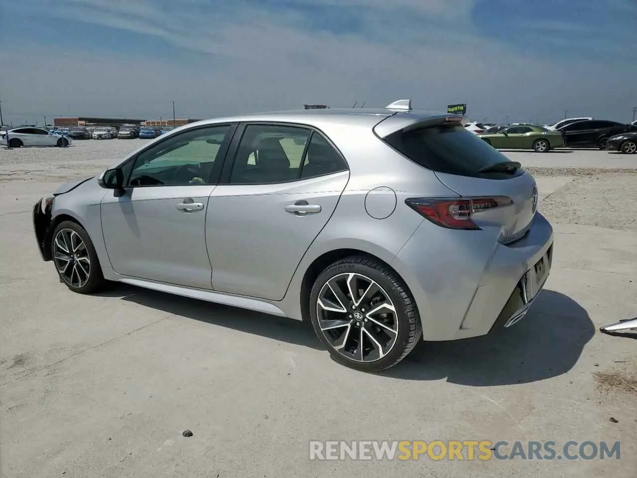 2 Photograph of a damaged car JTNC4RBE1L3077375 TOYOTA COROLLA 2020