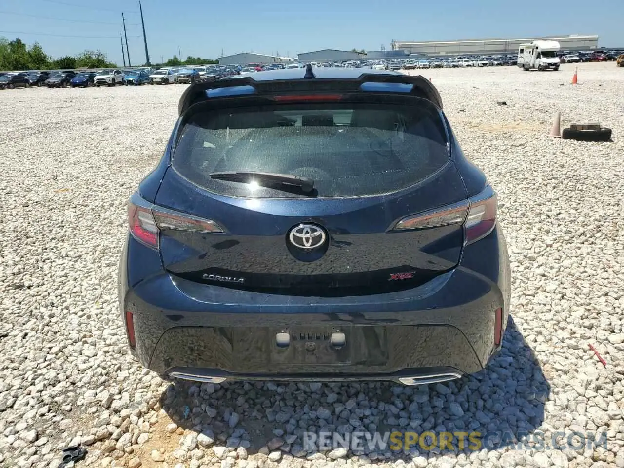 6 Photograph of a damaged car JTNC4RBE1L3084715 TOYOTA COROLLA 2020