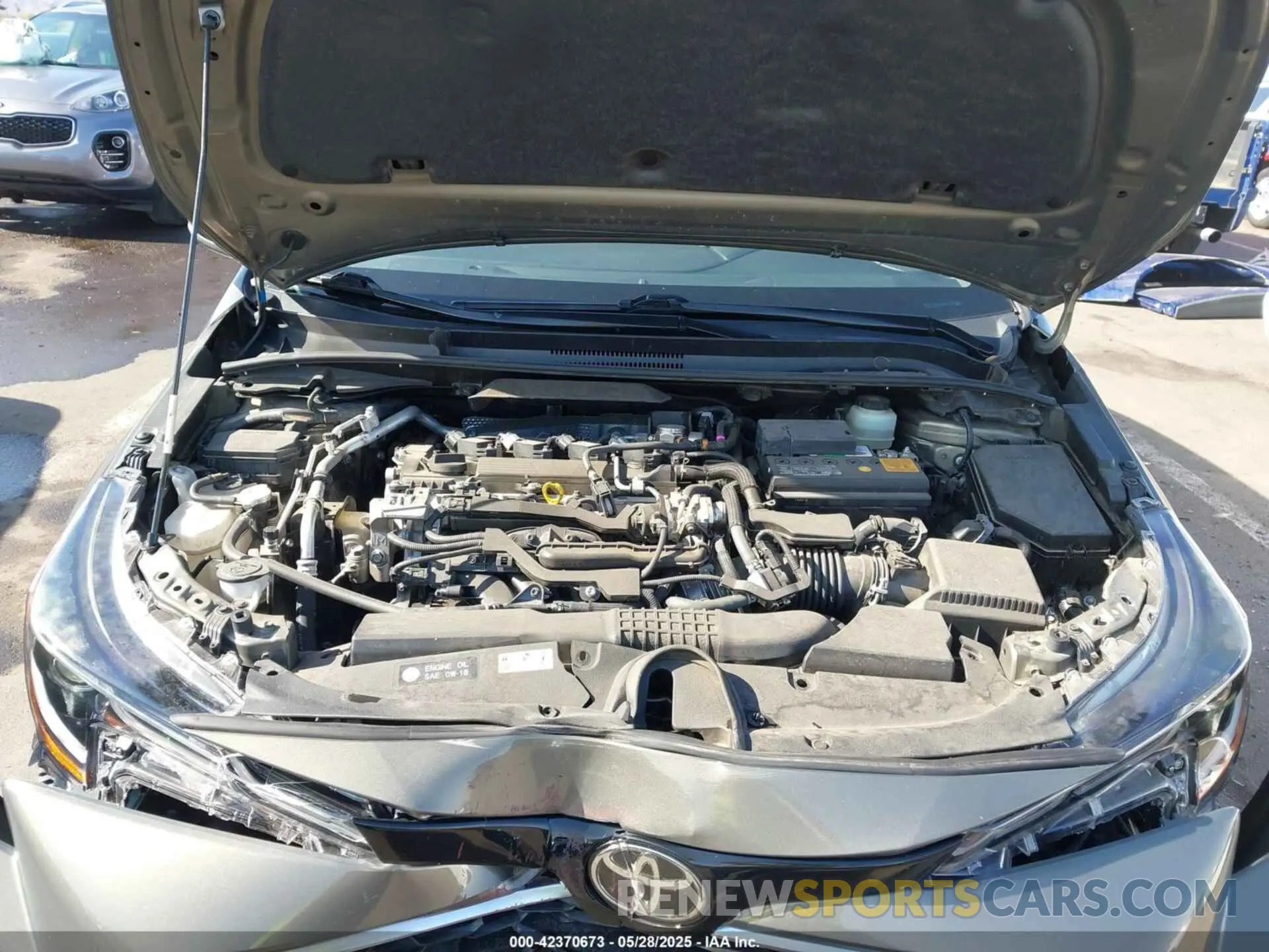 10 Photograph of a damaged car JTNC4RBE2L3093312 TOYOTA COROLLA 2020