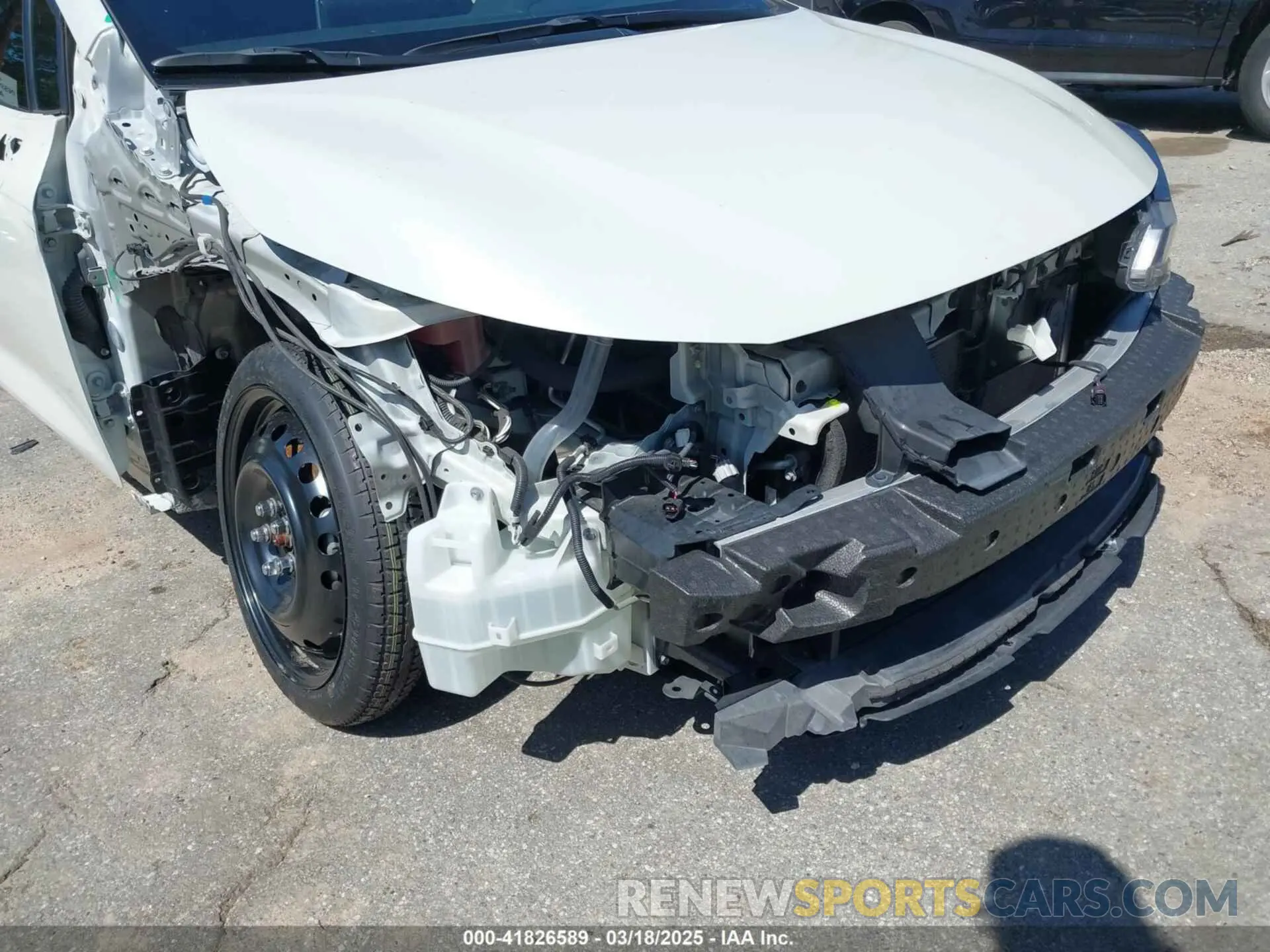 6 Photograph of a damaged car JTND4RBE0L3094432 TOYOTA COROLLA 2020