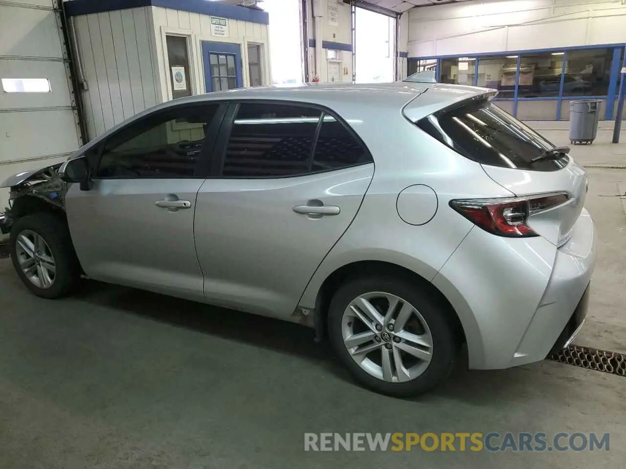 2 Photograph of a damaged car JTND4RBE1L3082953 TOYOTA COROLLA 2020