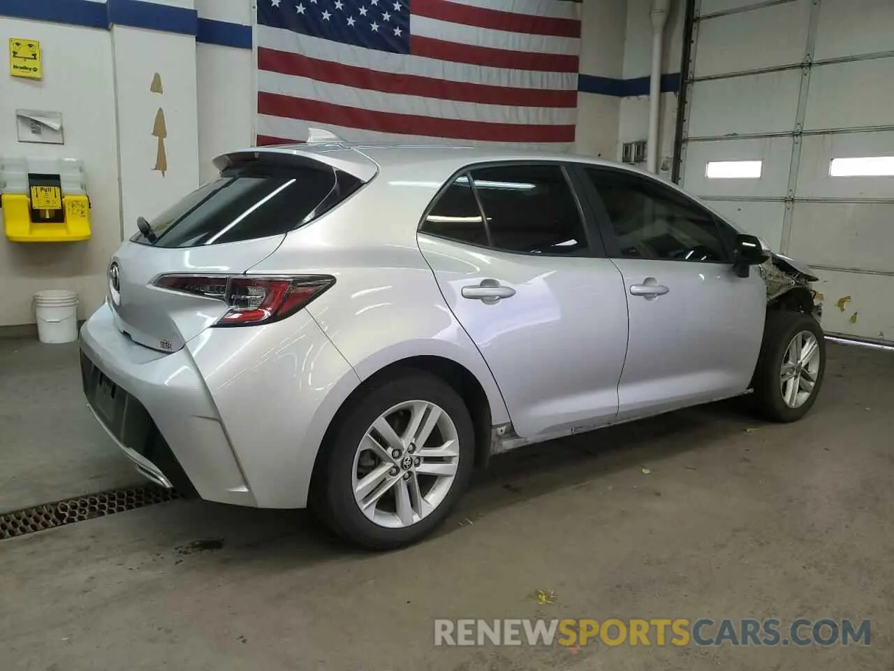 3 Photograph of a damaged car JTND4RBE1L3082953 TOYOTA COROLLA 2020