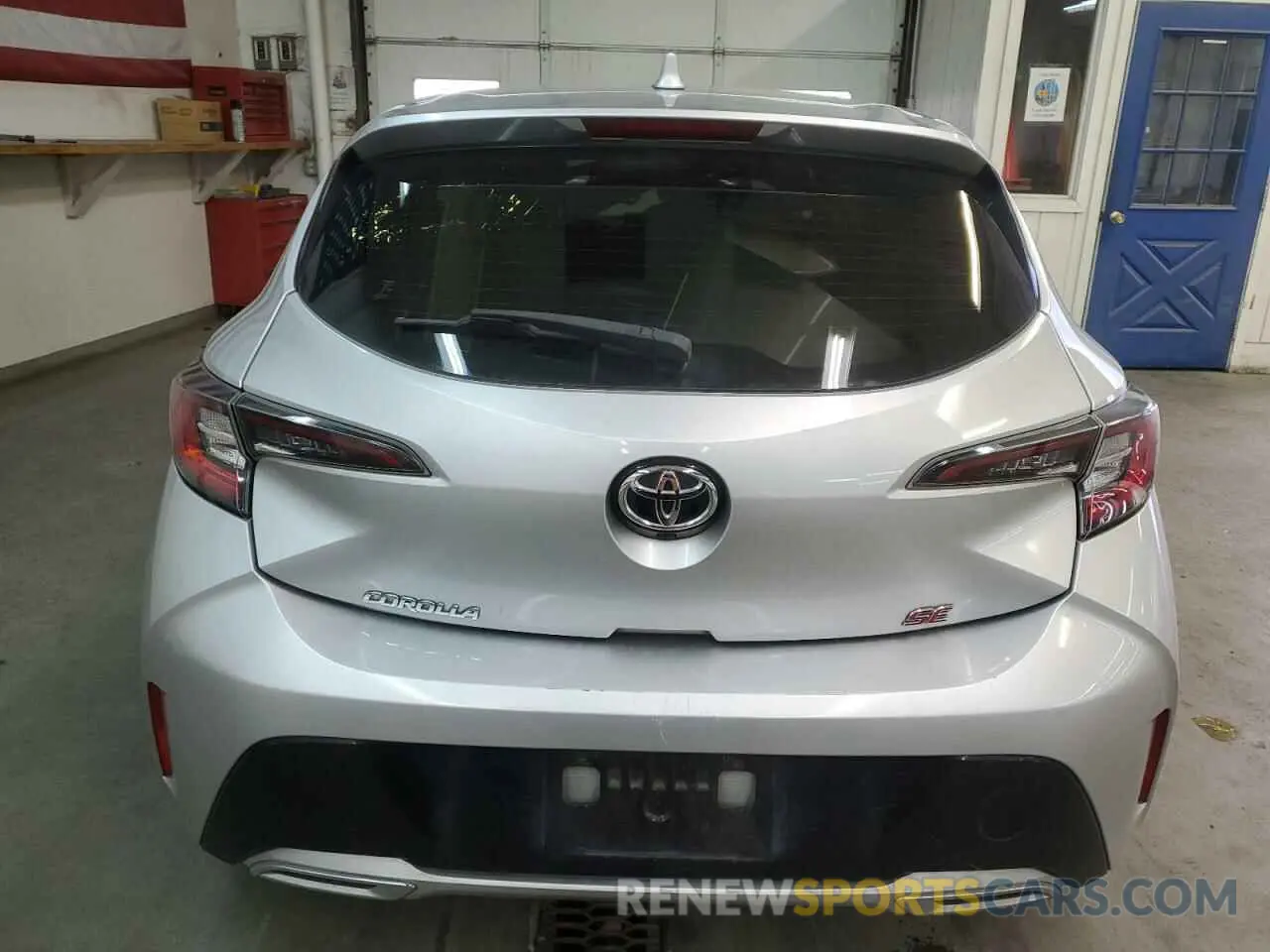 6 Photograph of a damaged car JTND4RBE1L3082953 TOYOTA COROLLA 2020