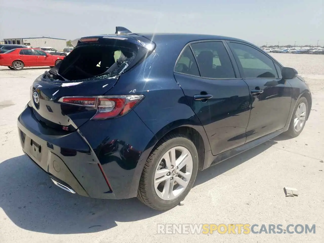 3 Photograph of a damaged car JTND4RBE2L3092780 TOYOTA COROLLA 2020