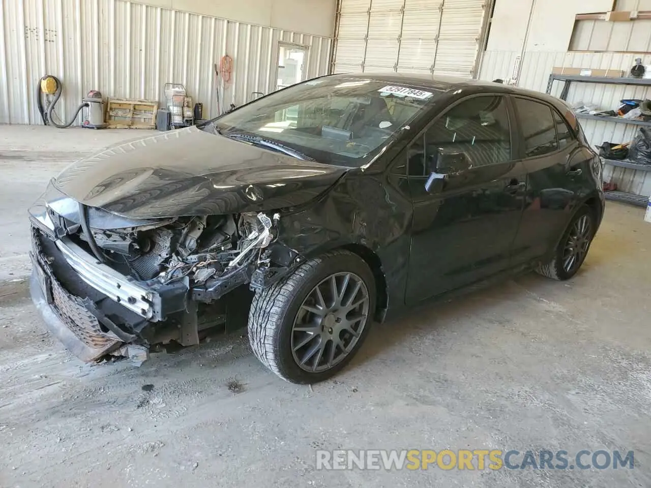 1 Photograph of a damaged car JTND4RBE3L3084252 TOYOTA COROLLA 2020