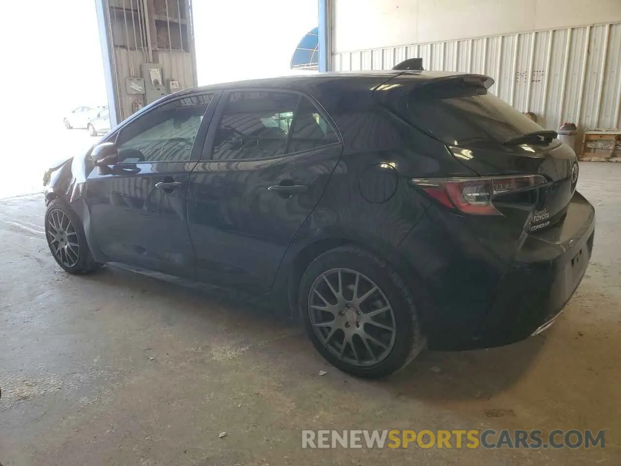 2 Photograph of a damaged car JTND4RBE3L3084252 TOYOTA COROLLA 2020