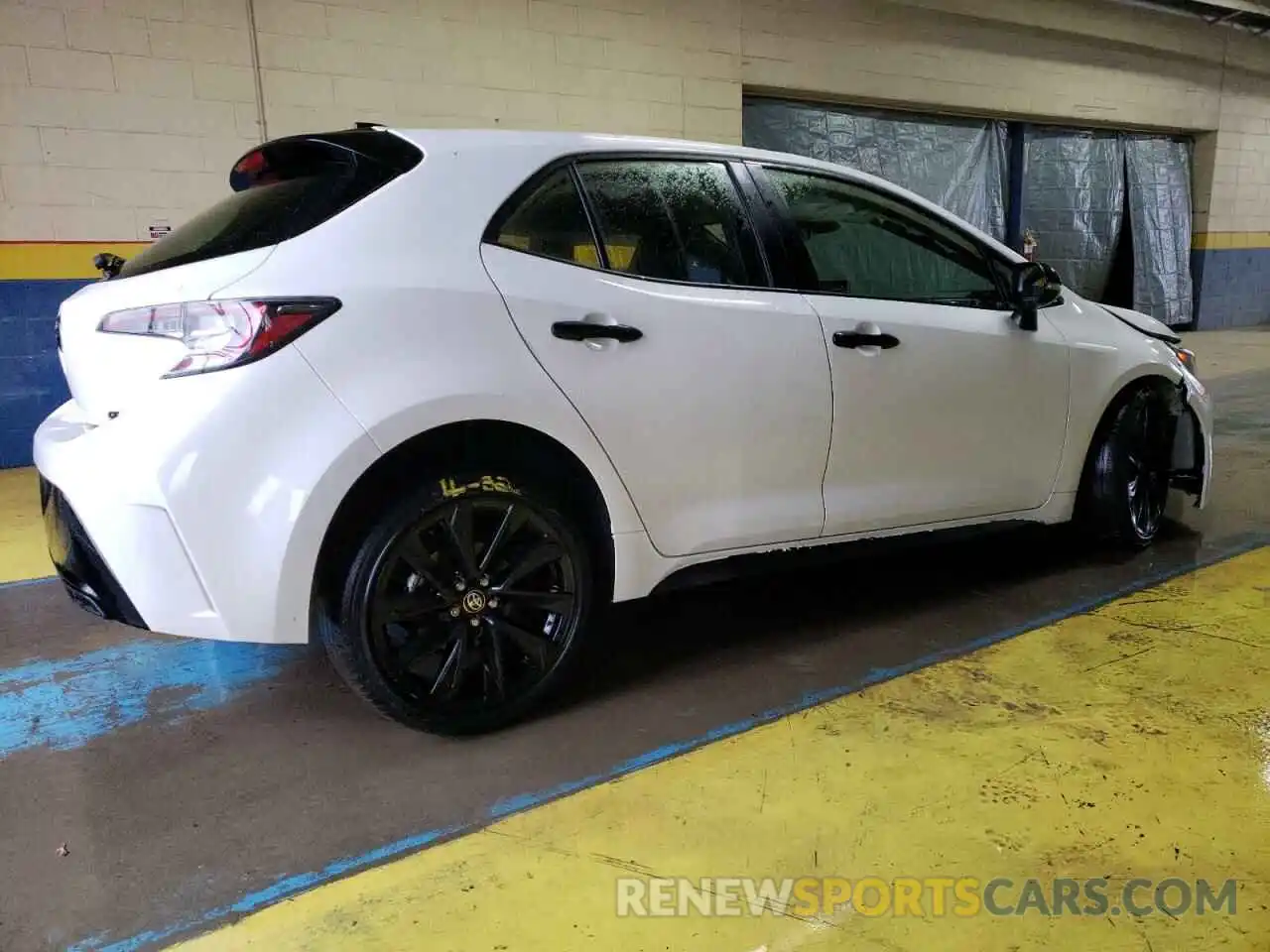 3 Photograph of a damaged car JTND4RBE5L3082888 TOYOTA COROLLA 2020