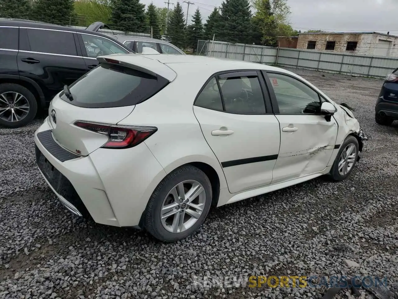 3 Photograph of a damaged car JTND4RBE6L3088702 TOYOTA COROLLA 2020