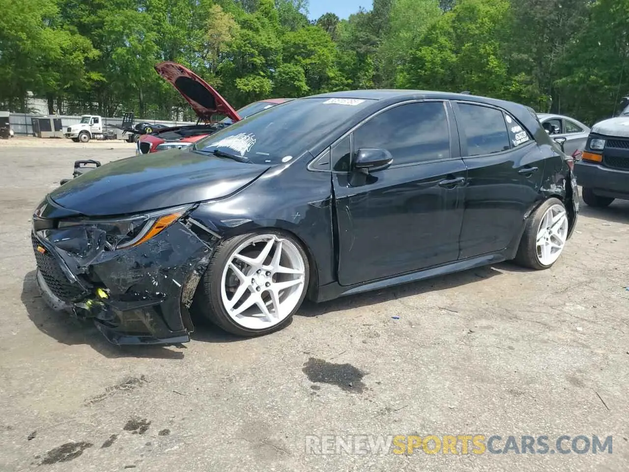 1 Photograph of a damaged car JTND4RBE6L3103862 TOYOTA COROLLA 2020