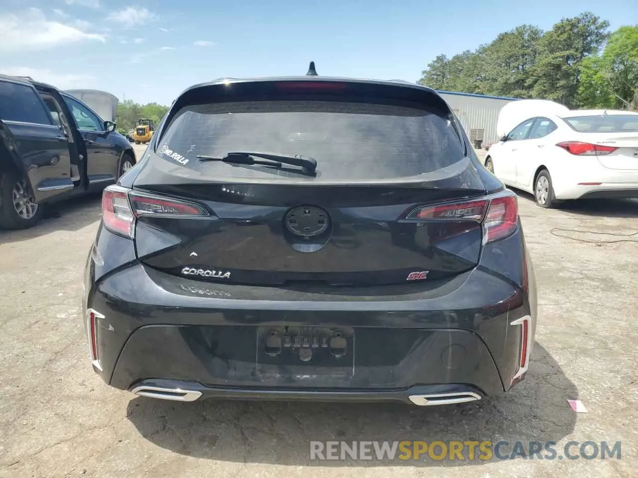 6 Photograph of a damaged car JTND4RBE6L3103862 TOYOTA COROLLA 2020