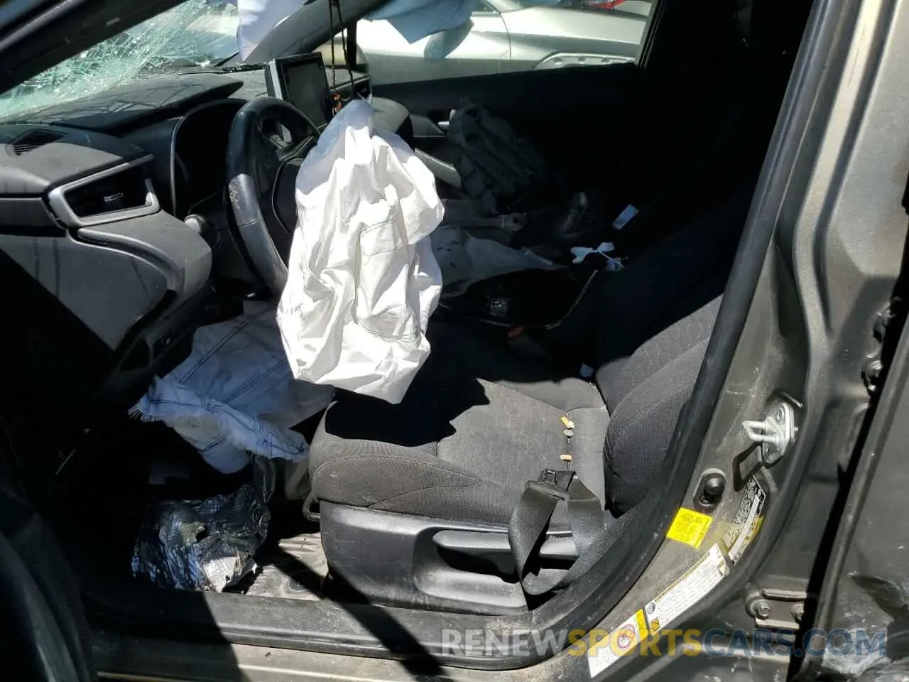 7 Photograph of a damaged car JTND4RBE7L3094881 TOYOTA COROLLA 2020
