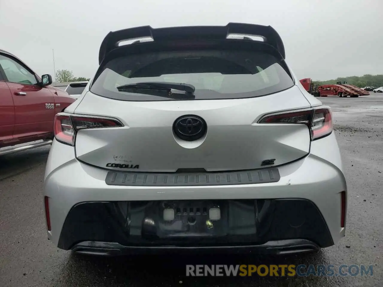 6 Photograph of a damaged car JTND4RBE8L3086868 TOYOTA COROLLA 2020
