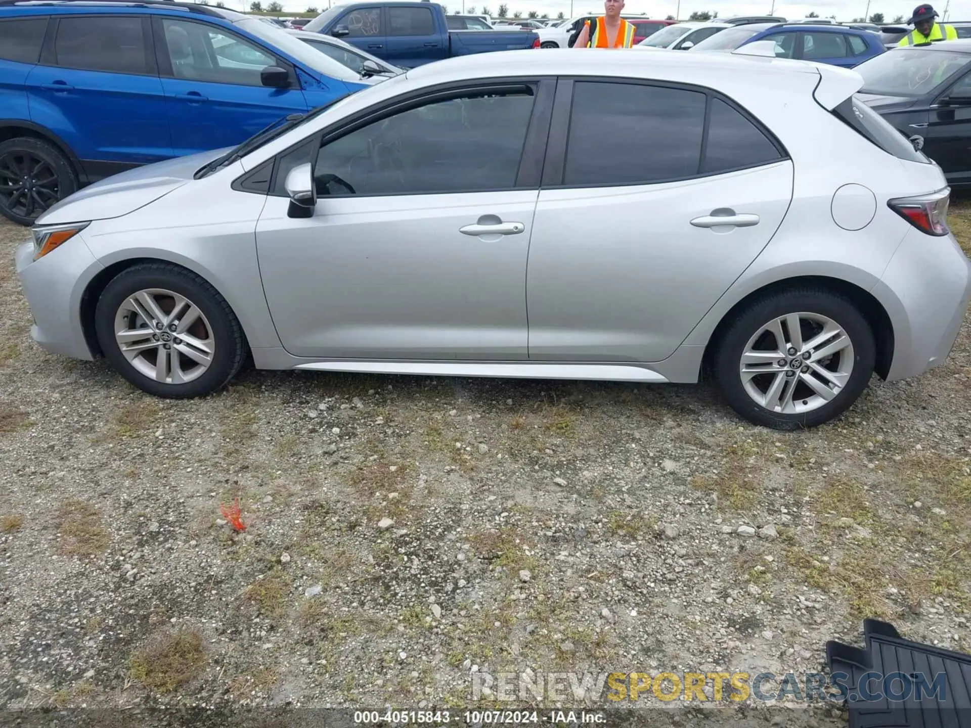 14 Photograph of a damaged car JTND4RBE8L3094792 TOYOTA COROLLA 2020