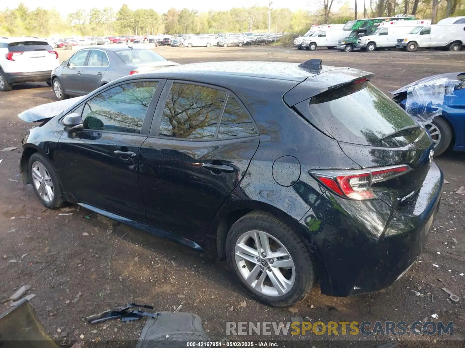 13 Photograph of a damaged car JTND4RBEXL3081977 TOYOTA COROLLA 2020