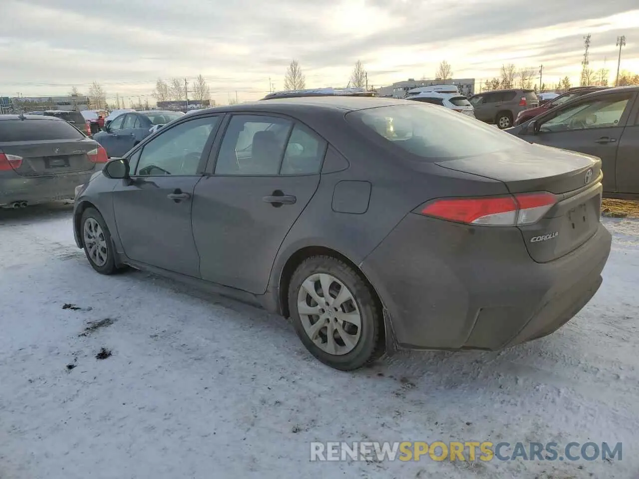 2 Photograph of a damaged car 5YFBPMBE1MP215953 TOYOTA COROLLA 2021