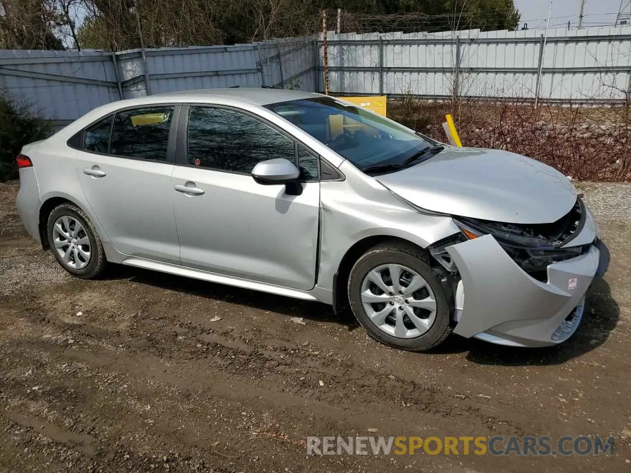4 Photograph of a damaged car 5YFBPMBE2MP241364 TOYOTA COROLLA 2021