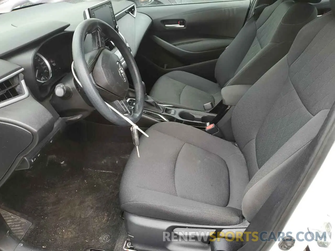 7 Photograph of a damaged car 5YFBPMBE3MP267780 TOYOTA COROLLA 2021
