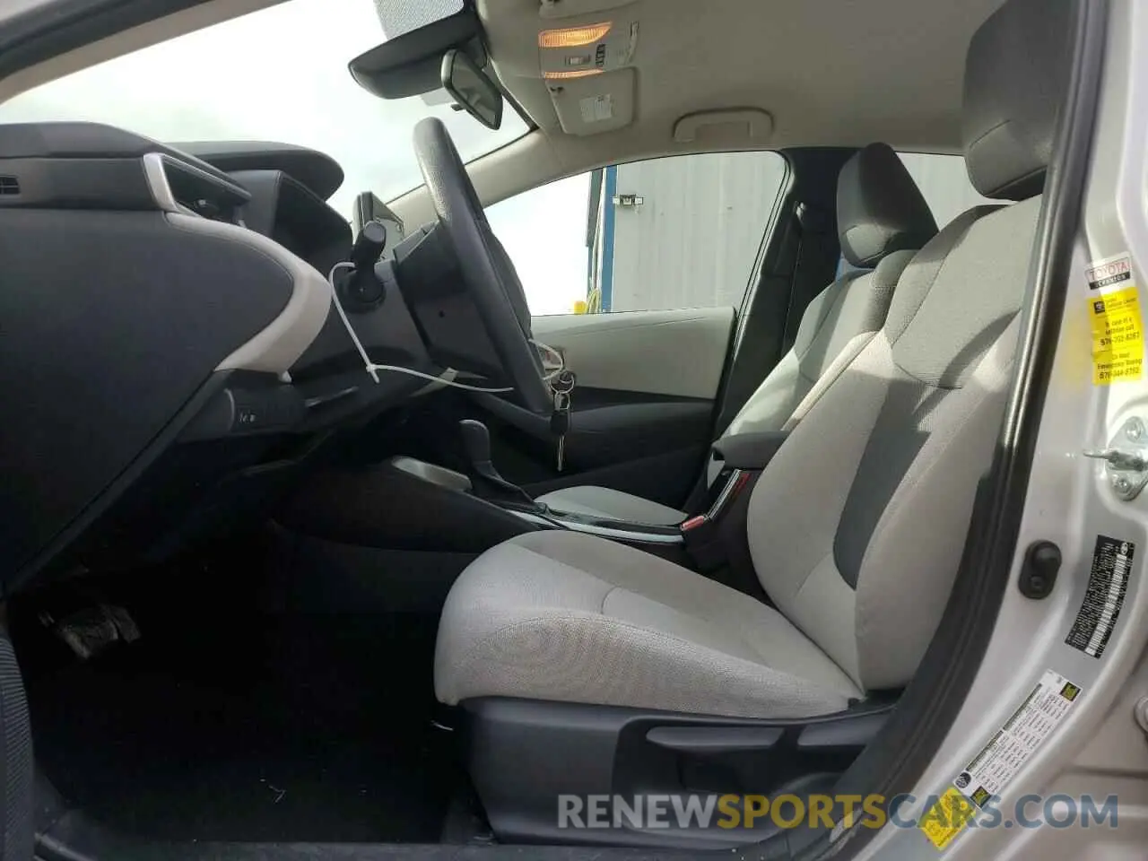 7 Photograph of a damaged car 5YFDPMAE0MP205442 TOYOTA COROLLA 2021