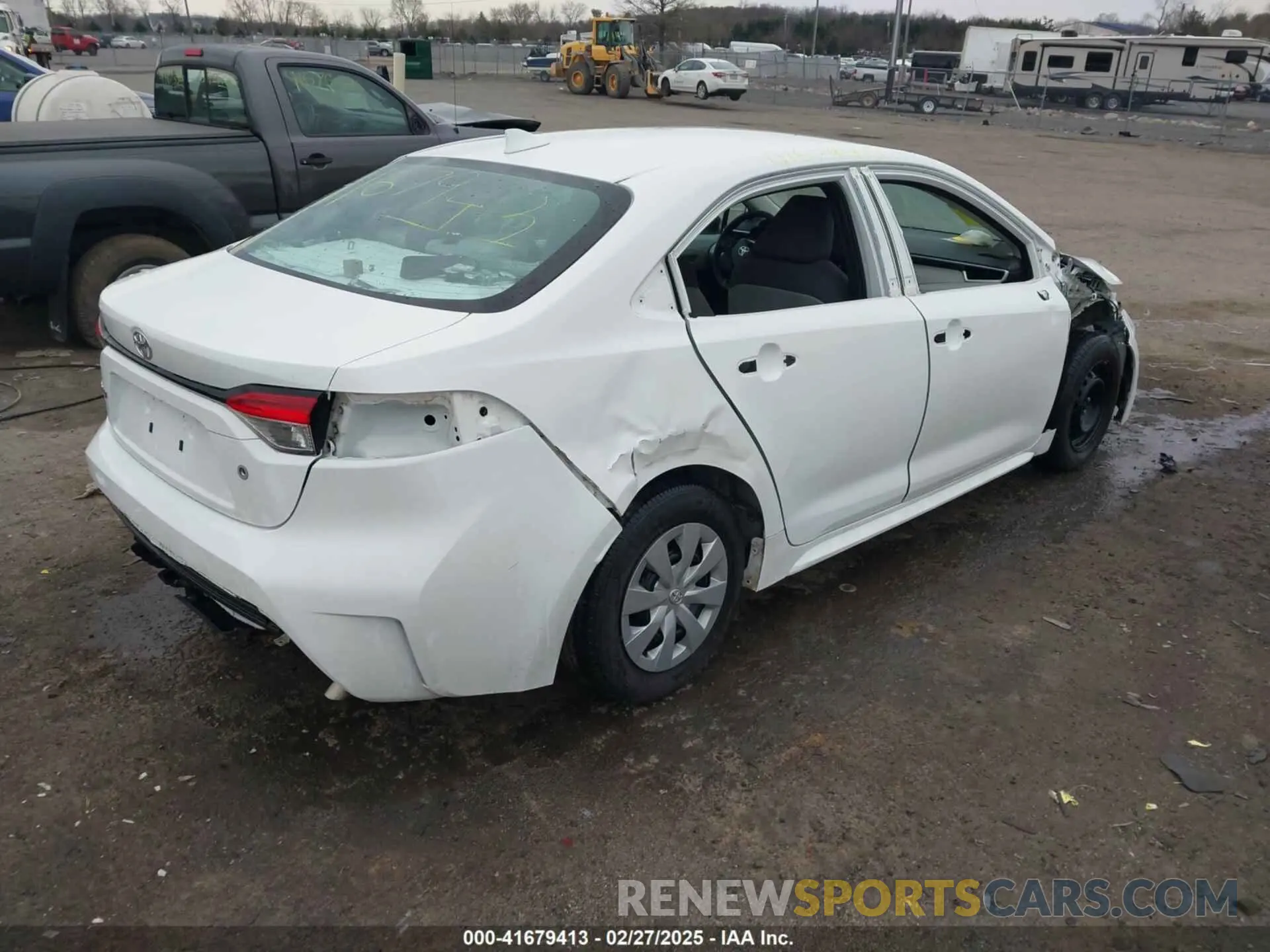 4 Photograph of a damaged car 5YFDPMAE4MP163082 TOYOTA COROLLA 2021